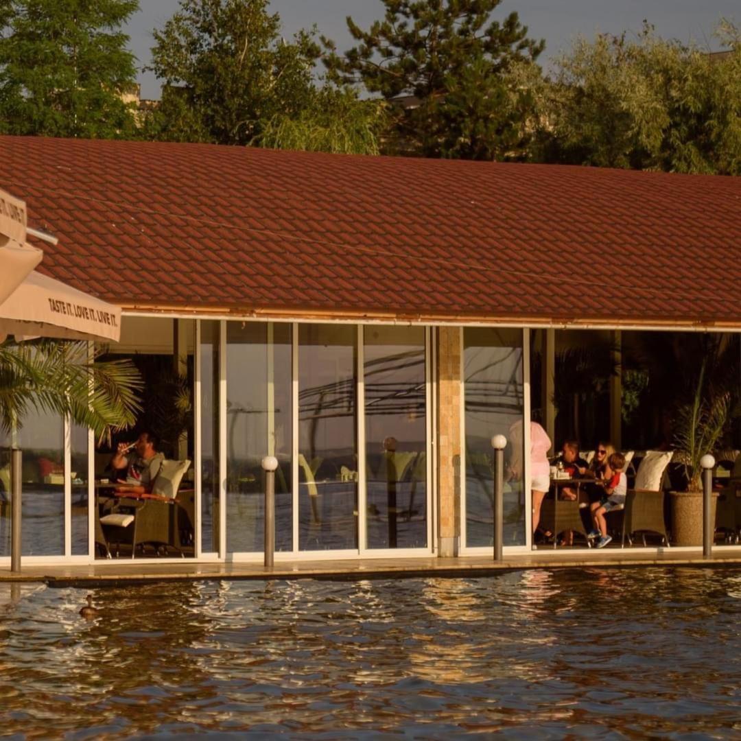 Hotel La Scoica Land Năvodari Exteriér fotografie